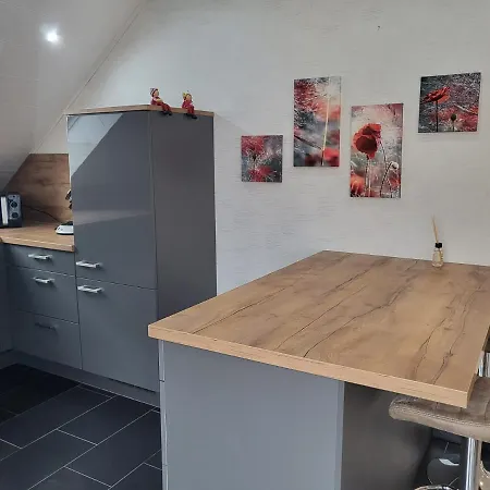 Ferienwohnung Sabine Annweiler am Trifels Eksteriør billede