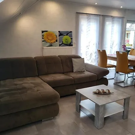 Ferienwohnung Sabine Annweiler am Trifels Eksteriør billede